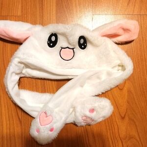 Hot Topic White Flip Flop Ears Bunny Hat || EUC
